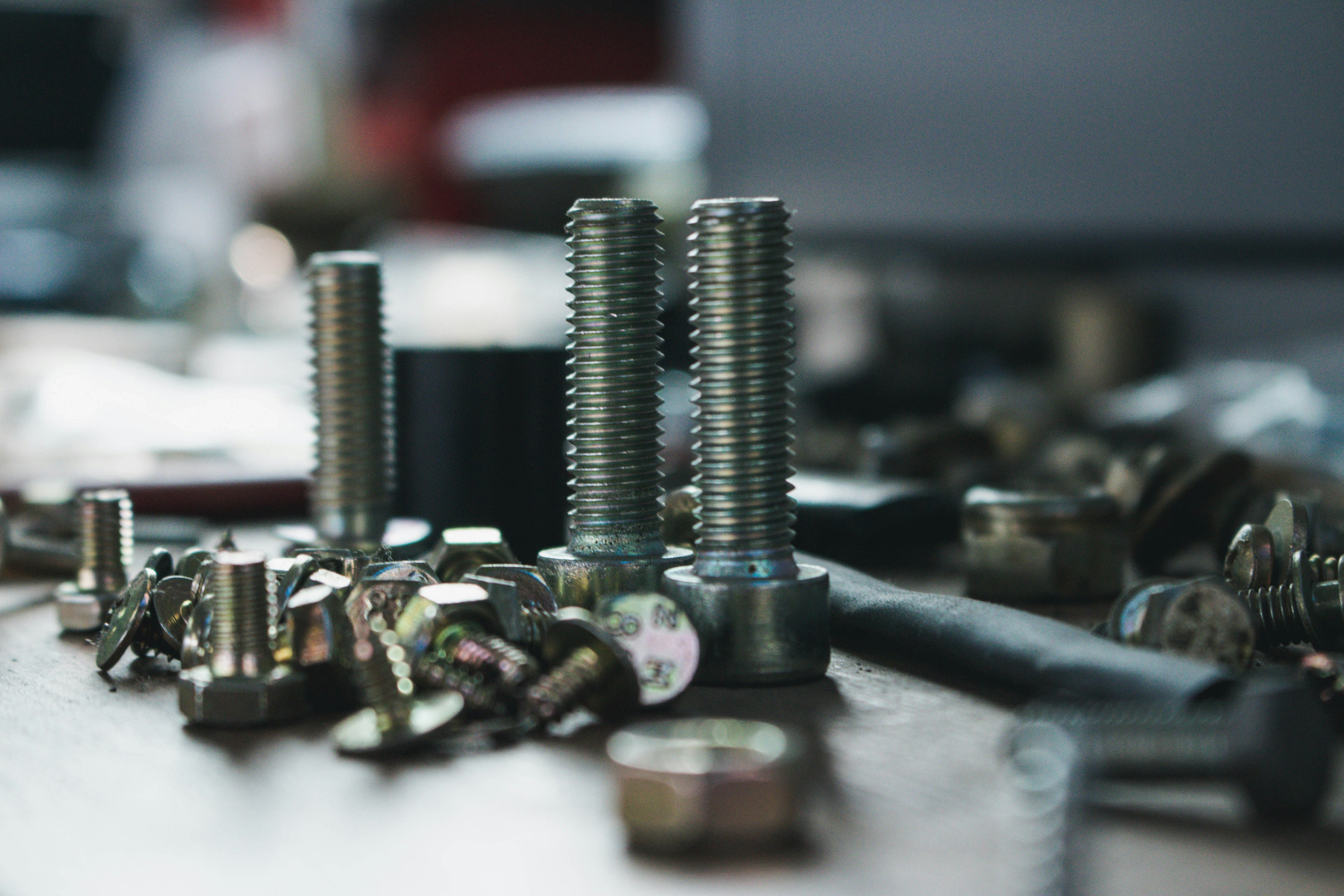 What Makes A Reliable Fastener Supply Company